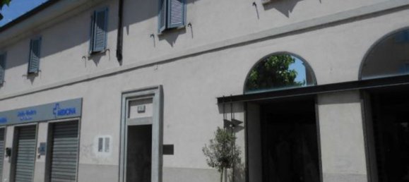 Квартира с 2 комнатами в Бареджо, Италия № 218935 10