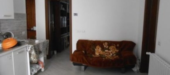 Квартира с 2 комнатами в Бареджо, Италия № 218935 13