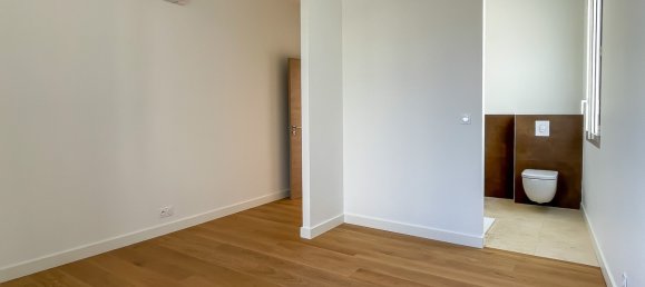 Квартира с 2 спальнями в Сен-Пале-сюр-Мер, Франция № 352523 13