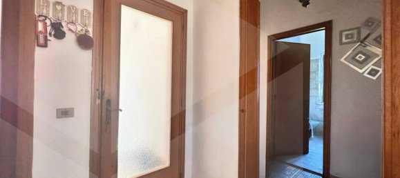 12-Zimmer Villa in Ponsacco, Italy, Nr. 37724 32