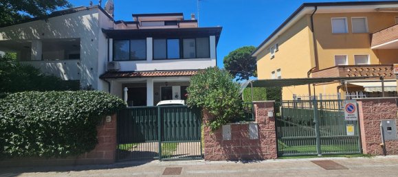 5 rooms House in Comacchio, Italy No. 294923 2