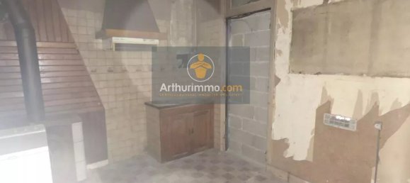 Casa de 3 dormitorios en Sarcelles, France No. 170263 8