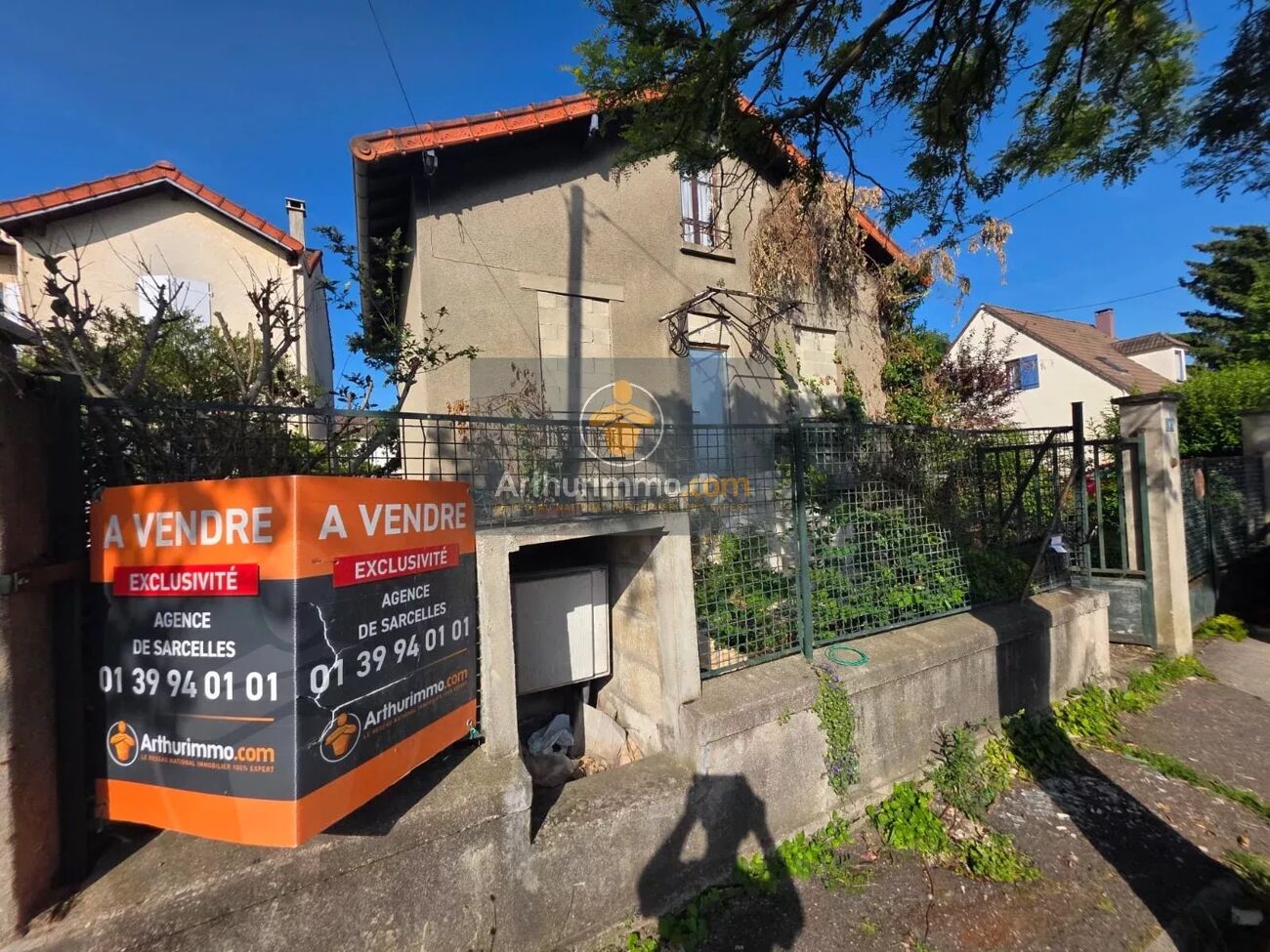 Casa de 3 dormitorios en Sarcelles, France No. 170263