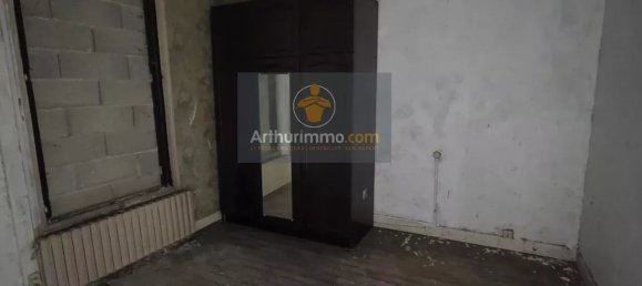 Casa de 3 dormitorios en Sarcelles, France No. 170263 7