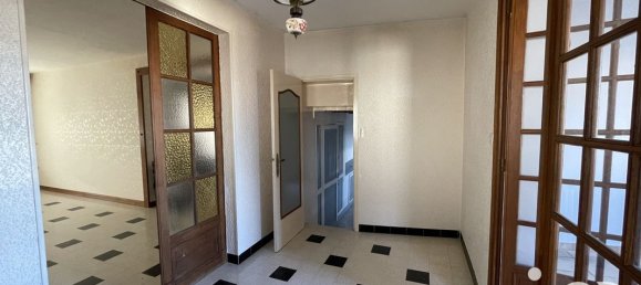 4 chambres Maison à Montigny-le-Franc, France No. 247545 11