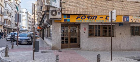 Propriété commerciale à Granada, Spain 61m² No. 176865 2