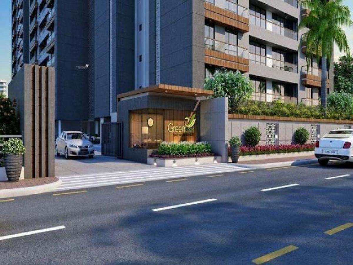 2 bedrooms House in Surat, India No. 47439