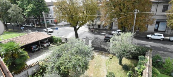 3 Schlafzimmer Haus in Gorizia, Italy, Nr. 316253 2