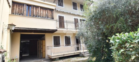 3 Schlafzimmer Haus in Gorizia, Italy, Nr. 316253 3