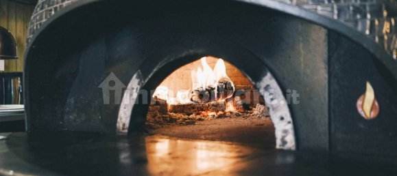 3غرفة عقار تجاري في Ostiglia, Italy رقم 71095 20