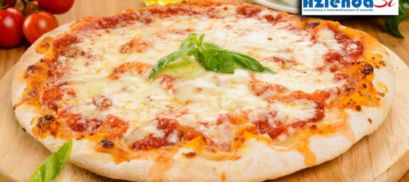 3غرفة عقار تجاري في Ostiglia, Italy رقم 71095 5