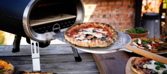 3غرفة عقار تجاري في Ostiglia, Italy رقم 71095 17