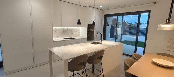 3 dormitorios villa en venta en Ciudad Quesada, Alicante, Comunidad Valenciana, Spain № 364892 13