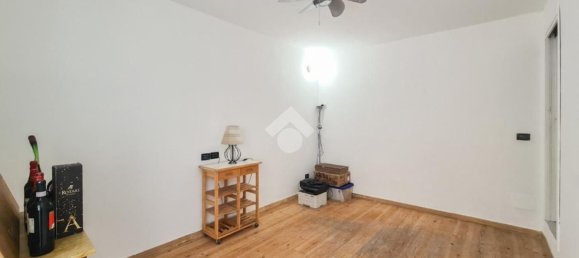 2 rooms Apartment in Rome, Italy No. 52648 11