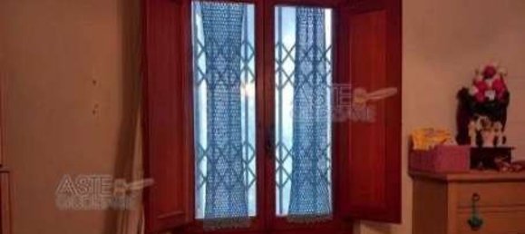 4 bedrooms Apartment in Cantagallo, Italy No. 365073 16