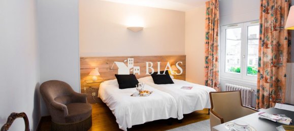 فندق في Brionne, France 1200متر مربع رقم 359460 3