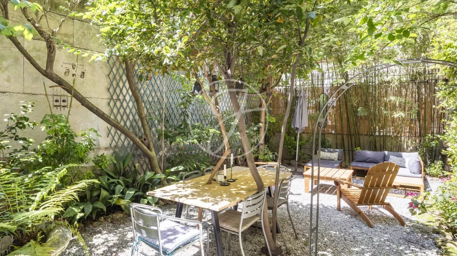 Apartamento de 3 dormitorios en Paris, France No. 347957