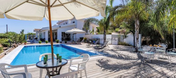 6 bedrooms Villa in Protaras, Cyprus No. 1380 18