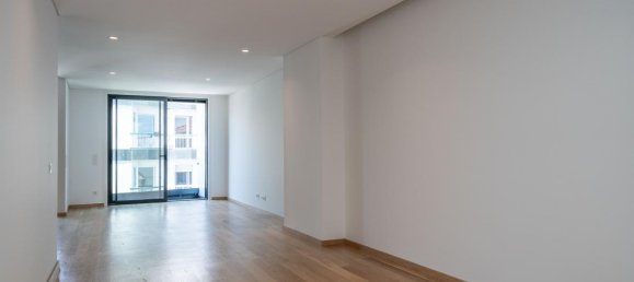 شقة 2 غرف نوم  في Porto, Portugal رقم 6648 3