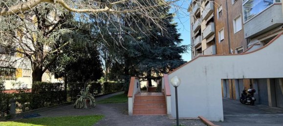 5 rooms Apartment in Scandicci, Italy No. 40804 39