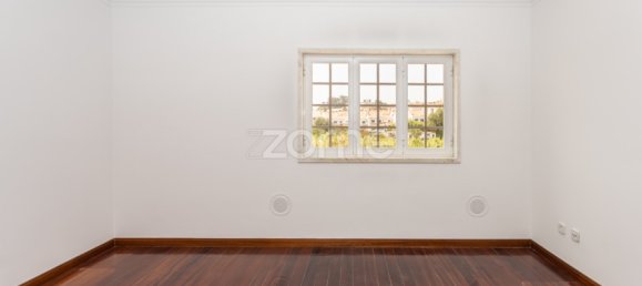 6 غرف نوم منزل في Rio de Mouro, Portugal رقم 301714 28