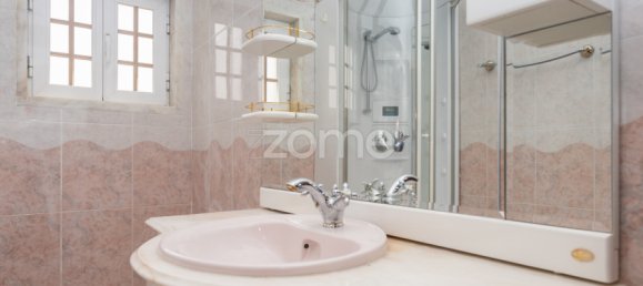 6 غرف نوم منزل في Rio de Mouro, Portugal رقم 301714 31