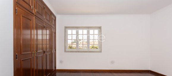 6 غرف نوم منزل في Rio de Mouro, Portugal رقم 301714 36