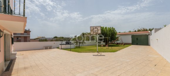 6 غرف نوم منزل في Rio de Mouro, Portugal رقم 301714 6