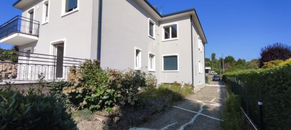 3-Zimmer Wohnung in Inverigo, Italy, Nr. 333688 2