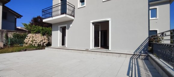 3-Zimmer Wohnung in Inverigo, Italy, Nr. 333688 18