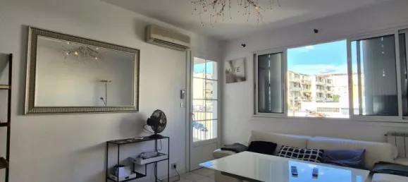 2 bedrooms Apartment in Marseille, France No. 287150 4