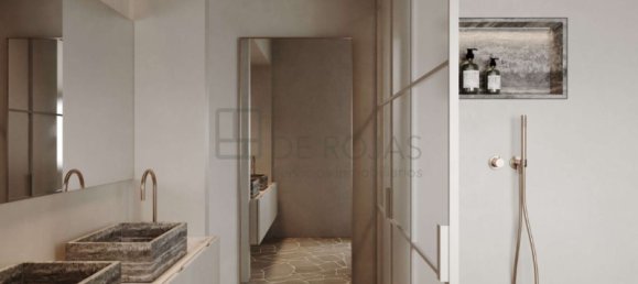 Квартира с 4 спальнями в Мадрид, Испания № 122551 3