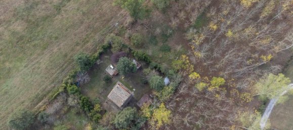 2 bedrooms House in Volterra, Italy No. 151 4