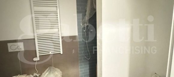 2 Schlafzimmer Wohnung in Bologna, Italy, Nr. 164796 16