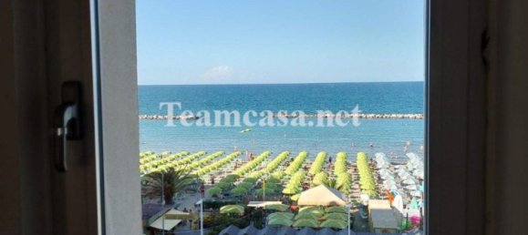 2 bedrooms Apartment in Pesaro, Italy No. 373919 6