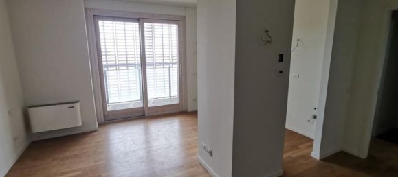 Studio in Milan, Italy No. 246181 18