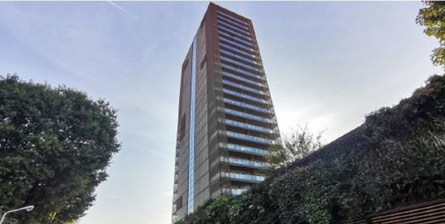 Studio in Milan, Italy No. 246181