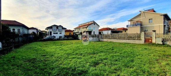 662m² Land in San Maurizio Canavese, Italy No. 112937 4