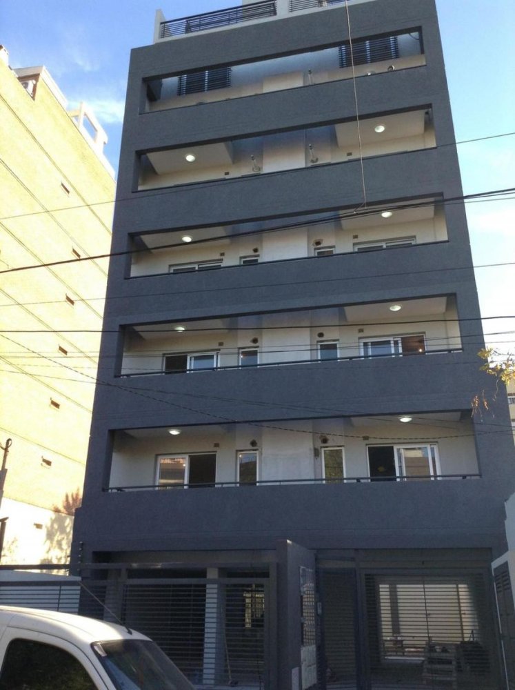 Studio in Moron, Argentina No. 11580