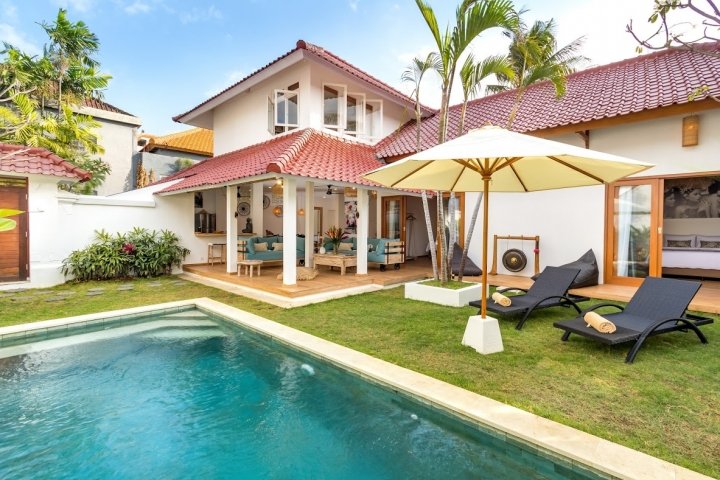 3 chambres villa à louer à Seminyak, Badung, Bali, Indonesia № 3376