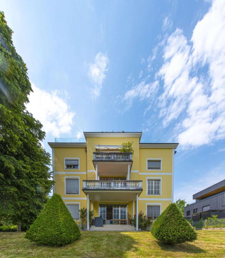 4 rooms Apartment in Gmunden, Austria No. 76811