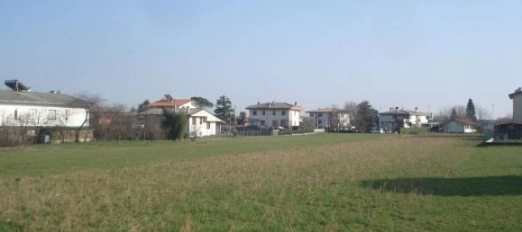 Grundstück in Pordenone, Italy 1790m², Nr. 40134 8