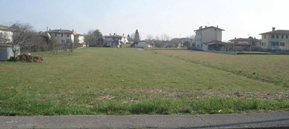 Grundstück in Pordenone, Italy 1790m², Nr. 40134 11