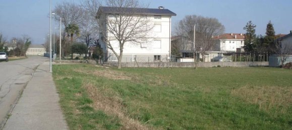 Grundstück in Pordenone, Italy 1790m², Nr. 40134 6