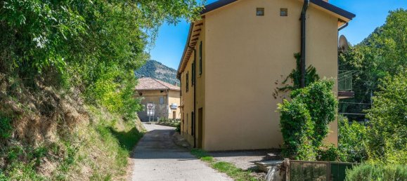 3 bedrooms Apartment in Sasso Marconi, Italy No. 351297 3