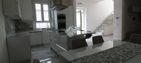3 Schlafzimmer Villa in Tromello, Italy, Nr. 259952 13