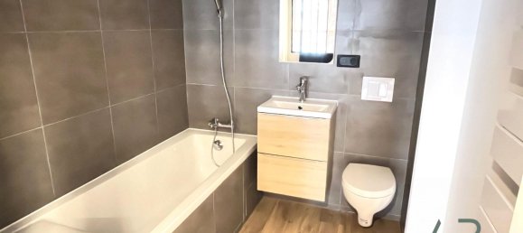 Dúplex de 1 dormitorio en Lille, France No. 68154 7