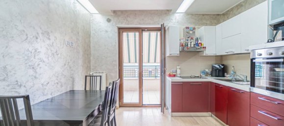 3 rooms Penthouse in Bari, Italy No. 17093 40