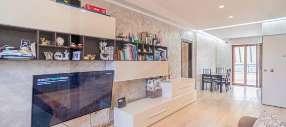 3 rooms Penthouse in Bari, Italy No. 17093 41