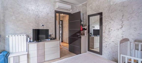 3 rooms Penthouse in Bari, Italy No. 17093 29